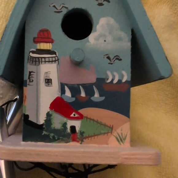 Vintage charming hand-painted‎ lighthouse theme birdhouse wind chime Sailboat - Picture 2 of 11